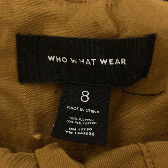 who what wear cinched high waist paper bag pants. Size 8, fits like a 6. - Picture 2 of 3